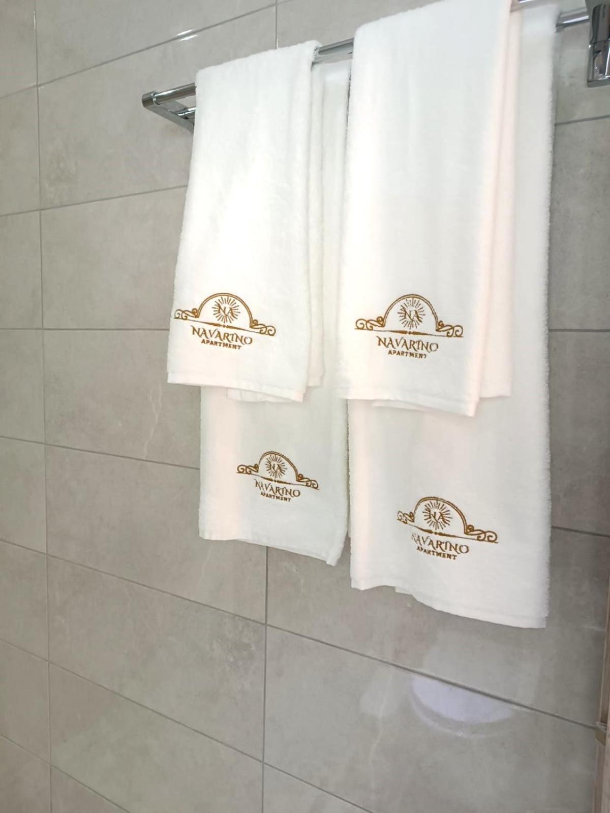Navarino Luxe Suites Peraía Buitenkant foto